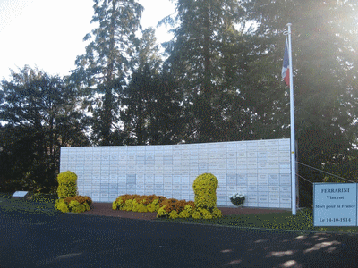 Tombe deFERRARINI Vincent Pierre à <a HREF=fotom2l.php?necro=648>  <U>Aurillac (Colombarium du cimetiÃ¨re Croumaly))</U> </A> 