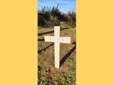 Tombe deFRANCISCONI Antoine Pasquin à <a HREF=fotom2l.php?necro=149>  <U>Ambleny (Necropole Nationale "Le Bois ROBERT "ex-"Bois Roger")</U> </A> G 603