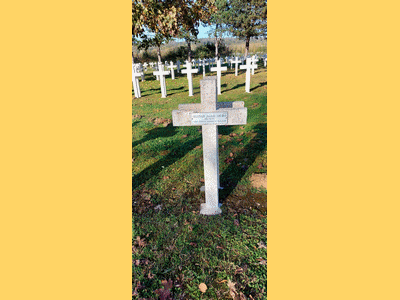 Tombe deGRAZIANI Joseph Antoine à <a HREF=fotom2l.php?necro=149>  <U>Ambleny (Necropole Nationale "Le Bois ROBERT "ex-"Bois Roger")</U> </A> H 306