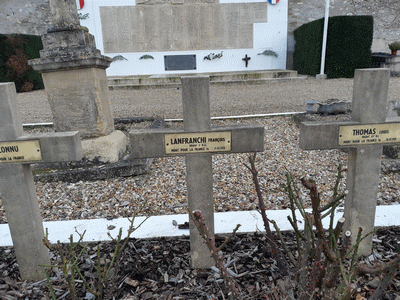 Tombe deLANFRANCHI Antoine de Pierre Toussaint à <a HREF=fotom2l.php?necro=611>  <U>Mantes-la-Jolie (carrÃ© militaire dans le cimetiÃ¨re ommunal)l</U> </A> 51