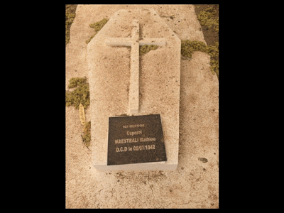 Tombe deMAESTRALI Matheu à <a HREF=fotom2l.php?necro=619>  <U>OUAGADOUGOU (CimetiÃ¨re militaire francais)</U> </A> 