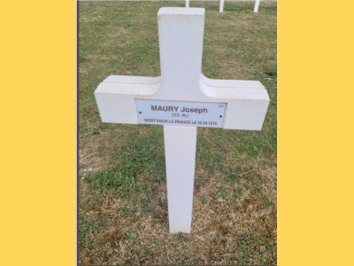 Tombe deMORI Joseph à <a HREF=fotom2l.php?necro=212>  <U>Souain-Perthes-lÃ¨s-Hurlus (NÃ©cropole nationale La CrouÃ©e)</U> </A> 3147