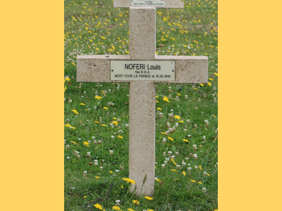 Tombe deNOFERI Louis à <a HREF=fotom2l.php?necro=684>  <U>CHASTRE   province de Brabant Wallon (NÃ©cropole nationale)</U> </A> 10