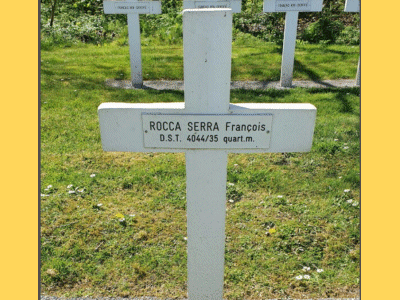 Tombe deROCCASERRA Fran&ccedil;ois à <a HREF=fotom2l.php?necro=618>  <U>KAPELLE (CimetiÃ¨re militaire)</U> </A> B-2-2