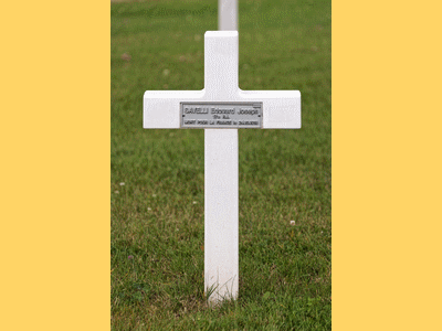 Tombe deSAVELLI Edouard Joseph à <a HREF=fotom2l.php?necro=216>  <U>Sarrebourg (NÃ©cropole Nationale des prisonniers de guerre FranÃ§ais)</U> </A> 10767