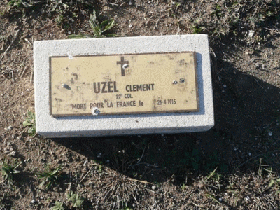 Tombe deUZEL Clement à <a HREF=fotom2l.php?necro=308>  <U>Aix-en-Provence (NÃ©cropole Nationale de Luynes)</U> </A> Carr&eacute; C Rang 23 Tombe 22